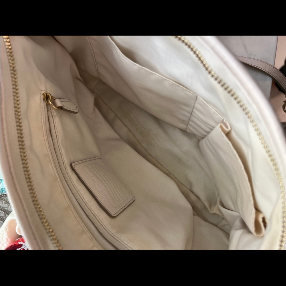 Coach White Leather Purse - Picture 3 of 5